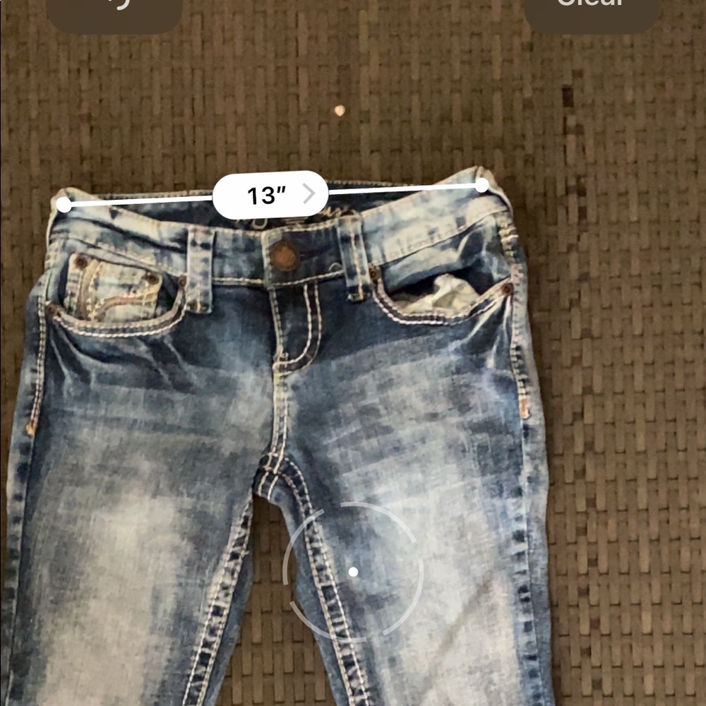 Aríya Jeans - Picture 7 of 9